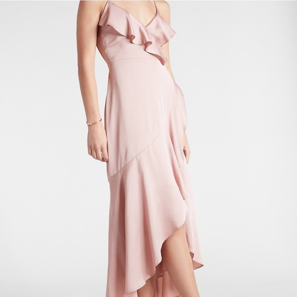 🆕 NWT EXPRESS Dress, Women’s Size X-Large, Ruffle Details, Hi-Lo Hem, V Neck